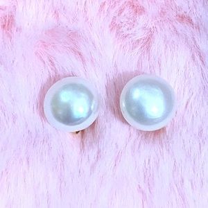 14K Gold Natural Genuine South Sea Pearl Stud Earrings